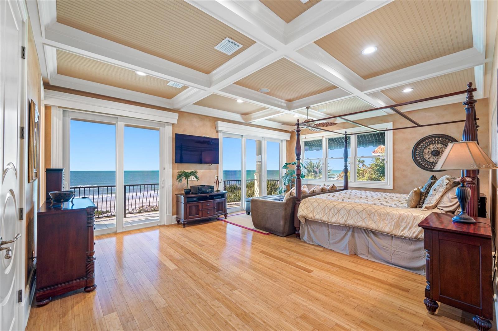 INDIAN ROCKS BEACH - Residential