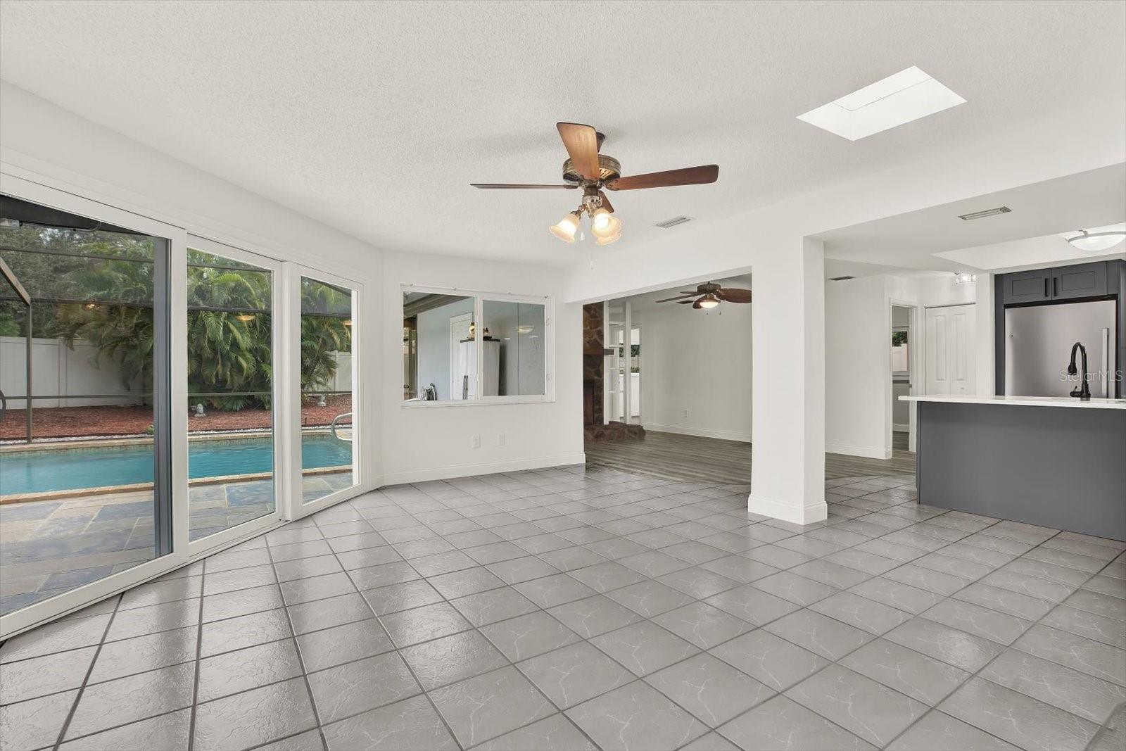 RUSTIC PINES - Residential