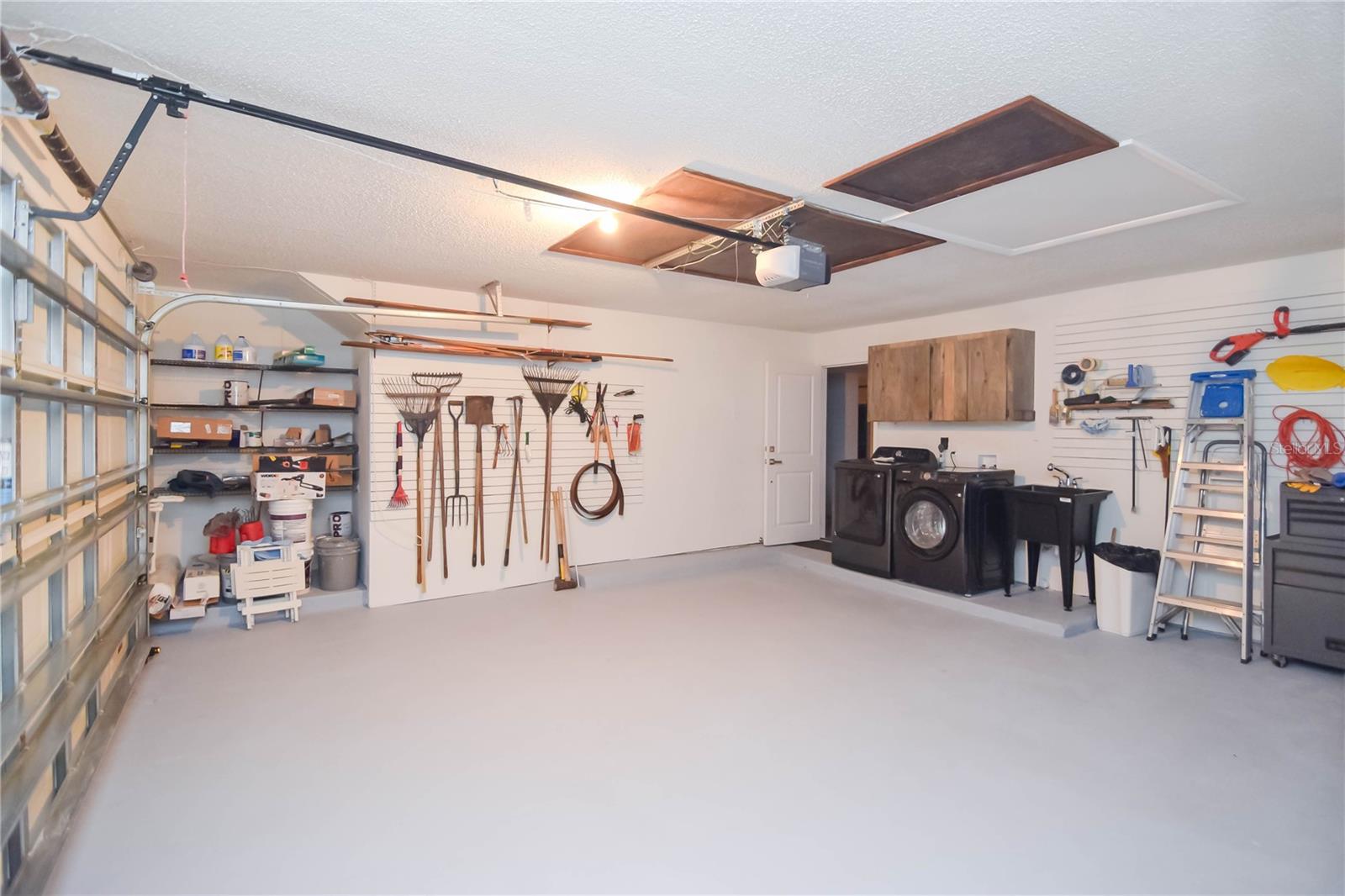 RUSTIC PINES - Residential