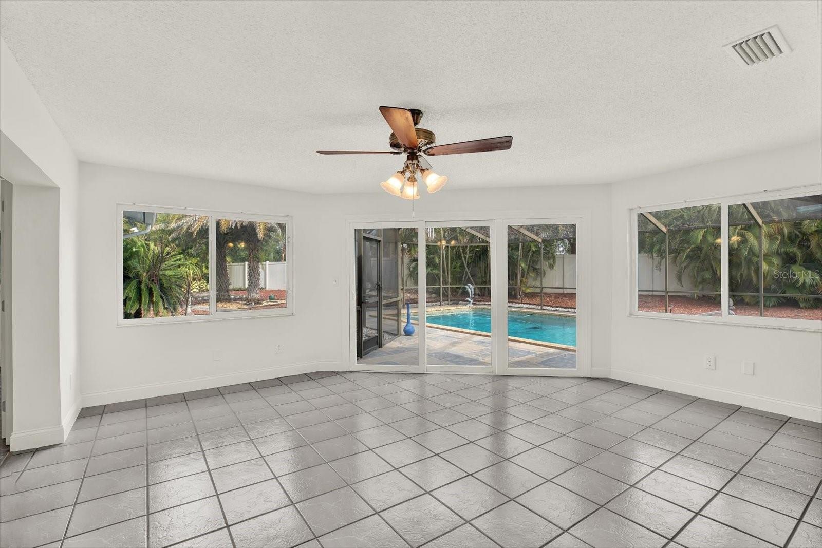 RUSTIC PINES - Residential