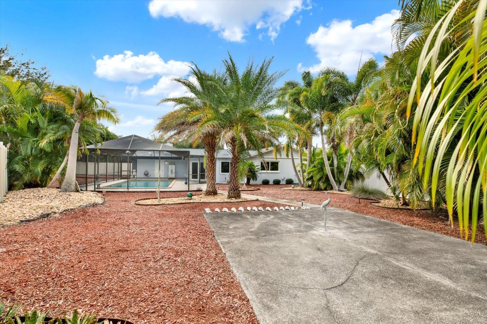 RUSTIC PINES - Residential