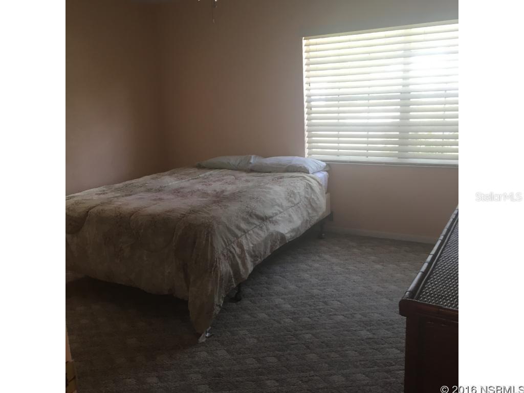 Holly Manor - Residential