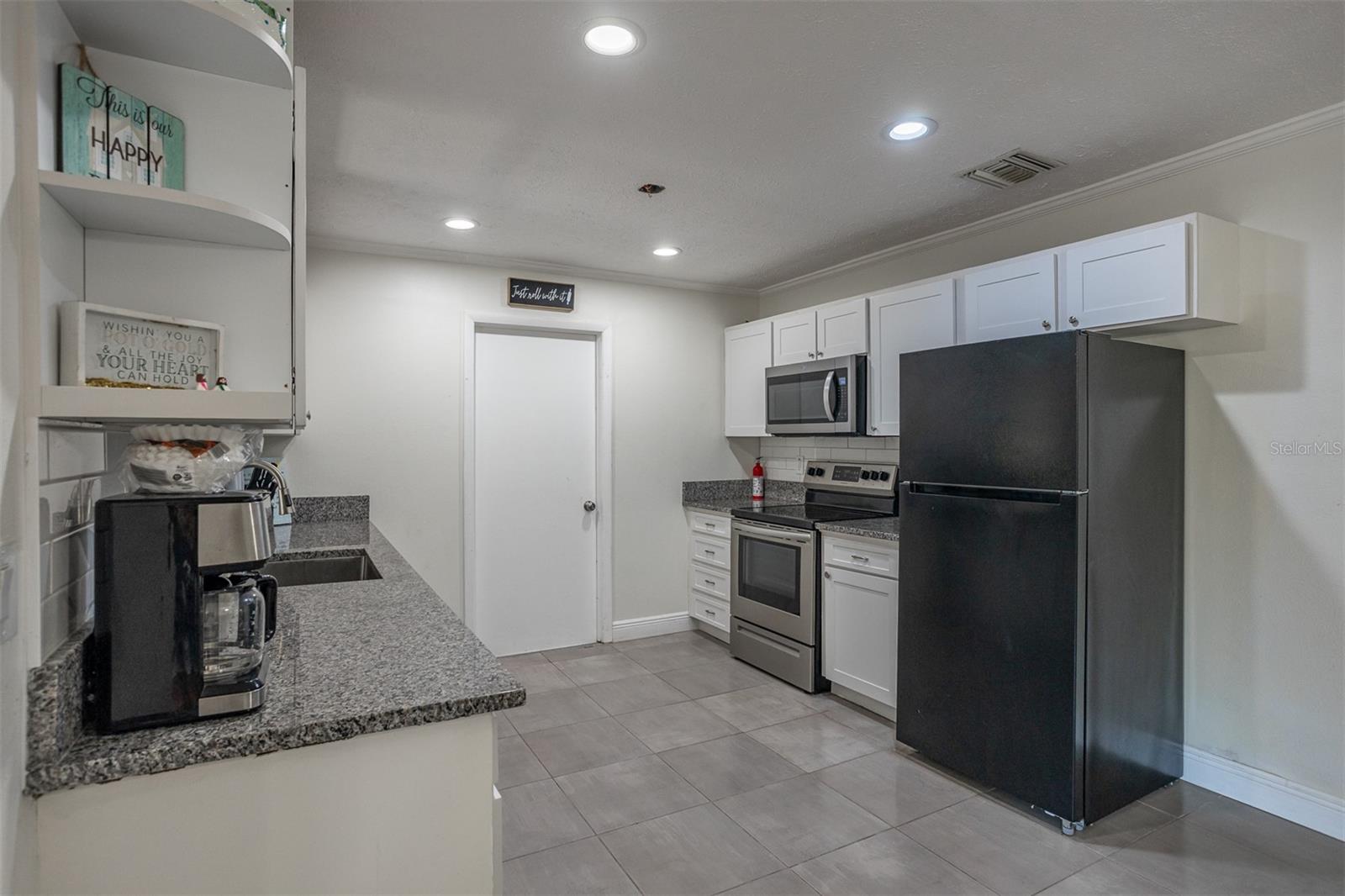 THE GROVES NORTH - Residential