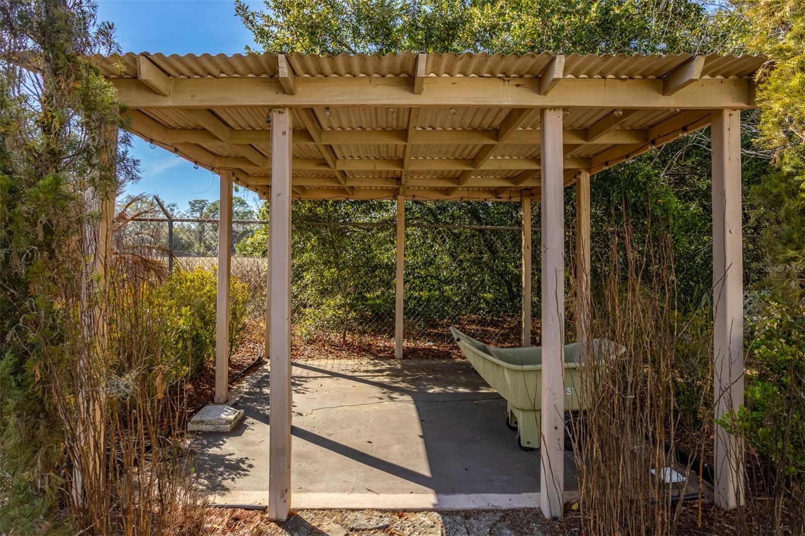 THE GROVES NORTH - Residential