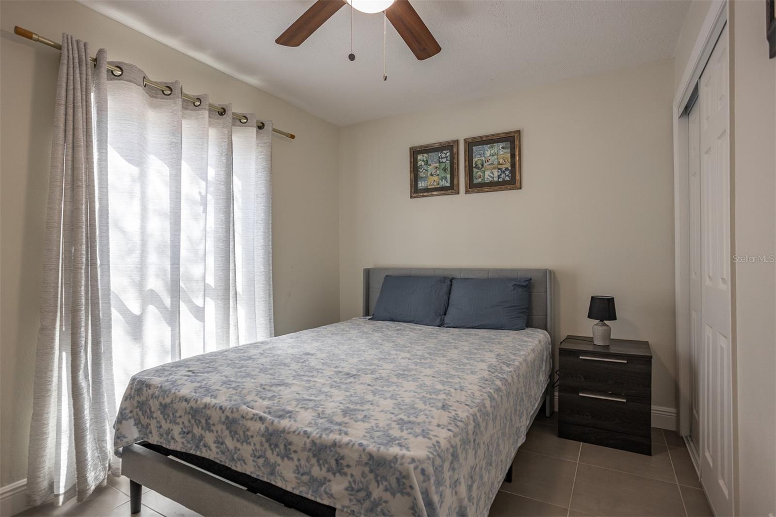 THE GROVES NORTH - Residential