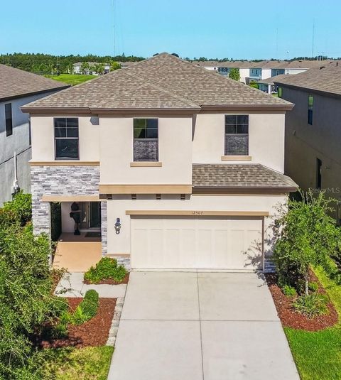 Photo of 12507 Horseshoe Bend Drive, Lithia, FL 33547 (MLS # TB8428373)
