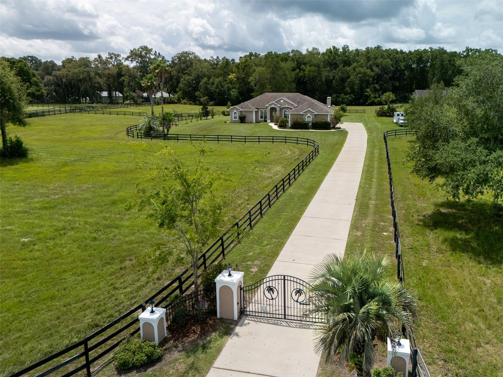 1500 NW 114TH LOOP