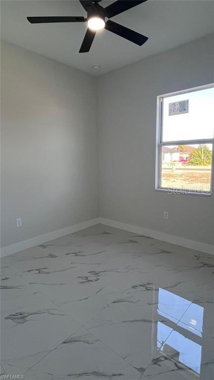 CAPE CORAL - Residential Income