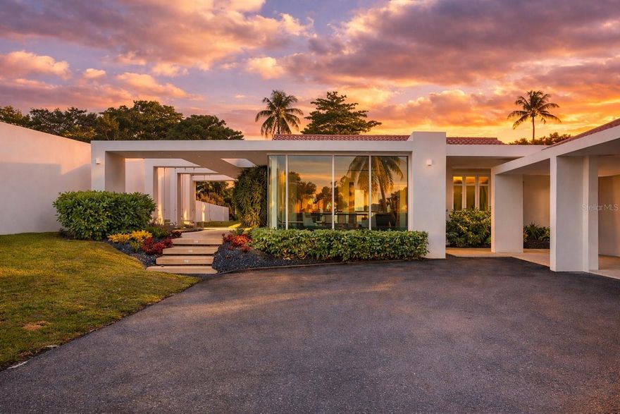 Beautiful property at the beautiful Dorado Beach East Community. The property is fully furnished and features 4 bedrooms, 3 full bathrooms, 3 half baths, modern equipped kitchen, pool, and open spaces. 

The Dorado Beach East community is private, gated, family friendly and offers a wide range of facilities that you can enjoy at no additional cost. The facilities include scenic pools, clay tennis courts, basketball and beach volleyball courts, a basic gym, a game room, a 3-par golf course that winds through the neighborhood, and an aviation themed park which has a custom water park and sand park.