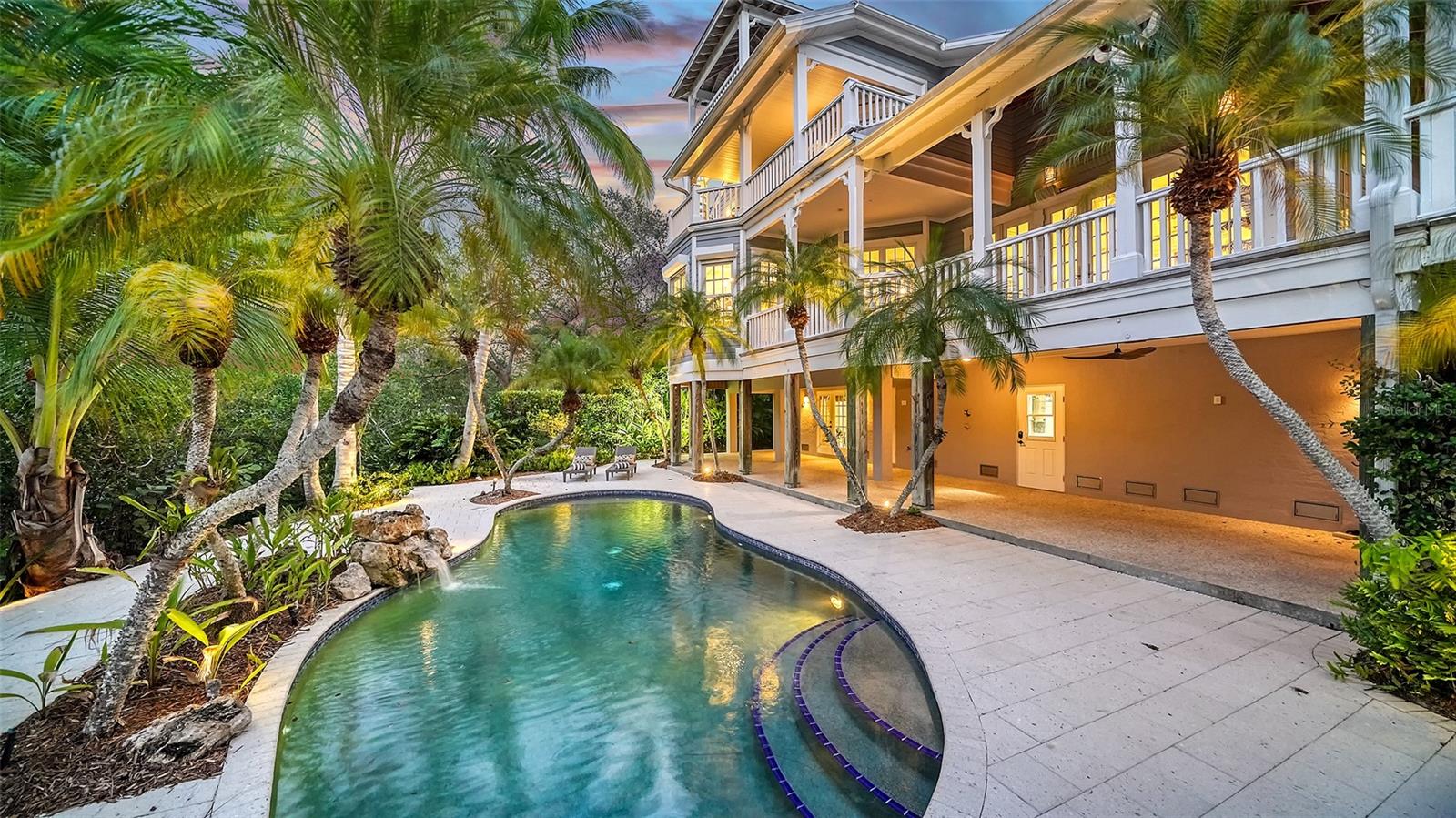 VACATED GULF AVE - Residential