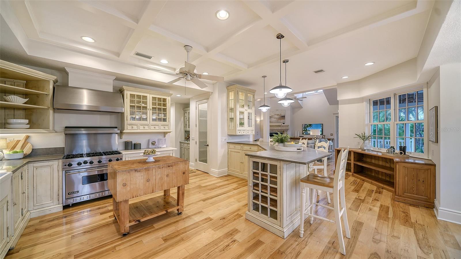 VACATED GULF AVE - Residential