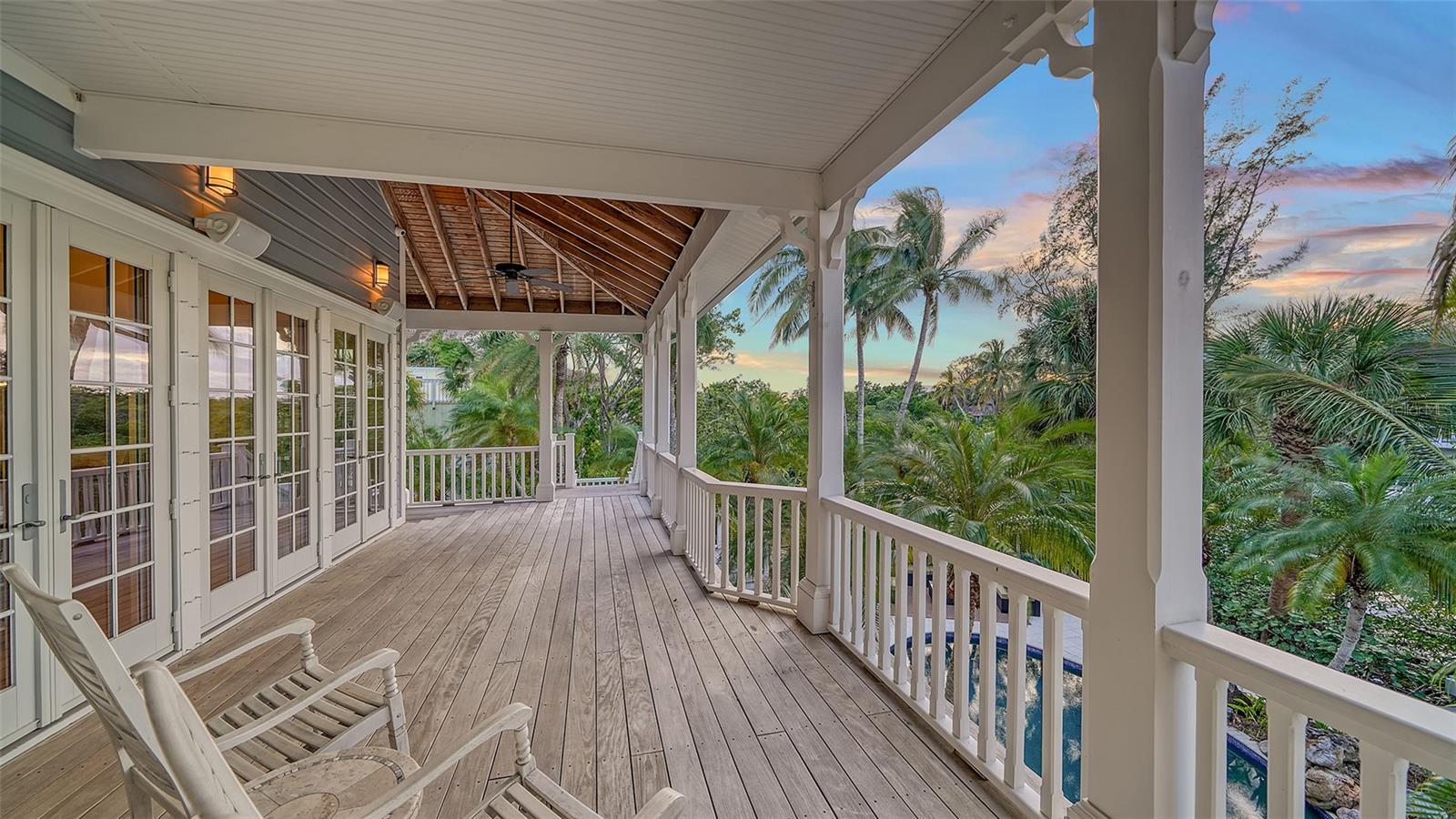 VACATED GULF AVE - Residential