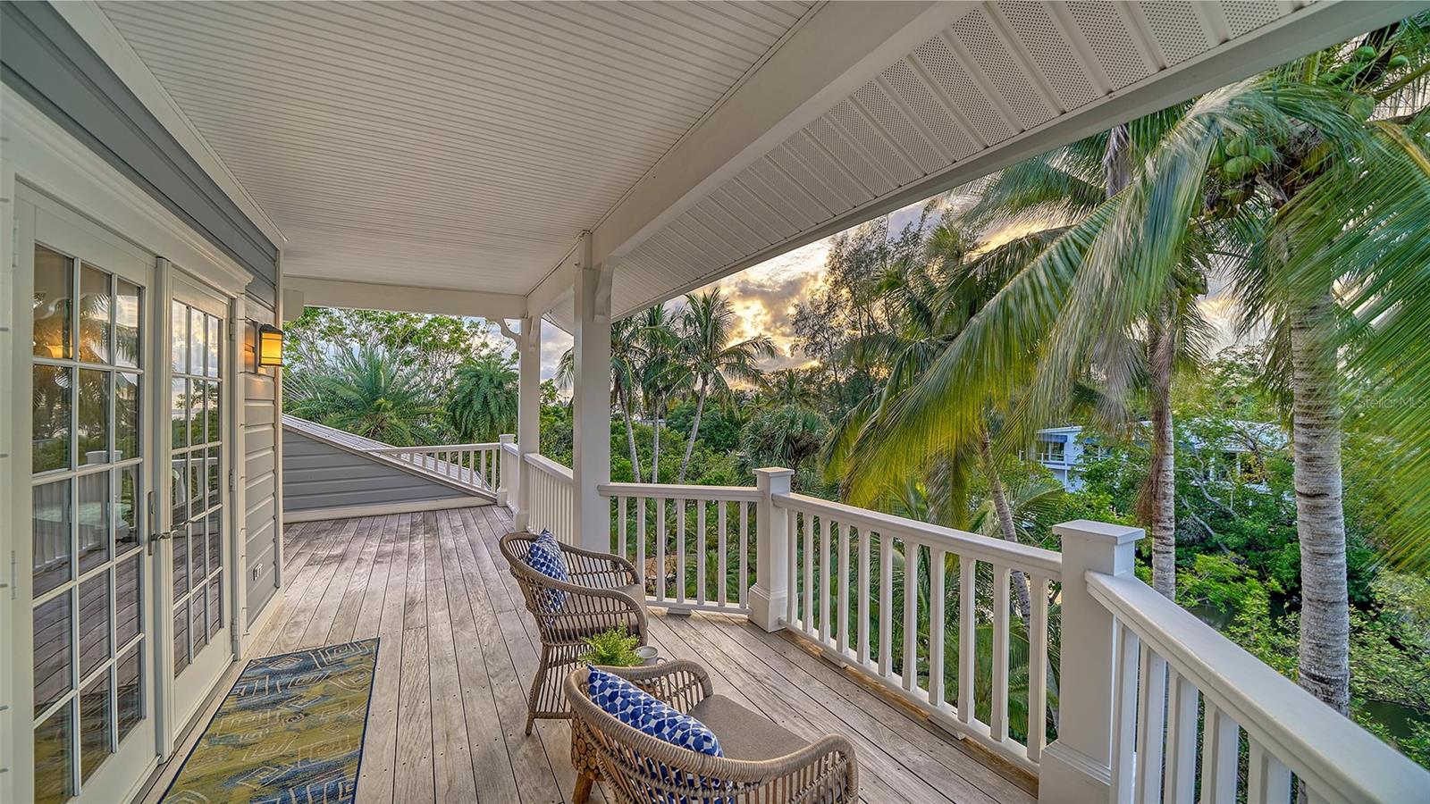 VACATED GULF AVE - Residential