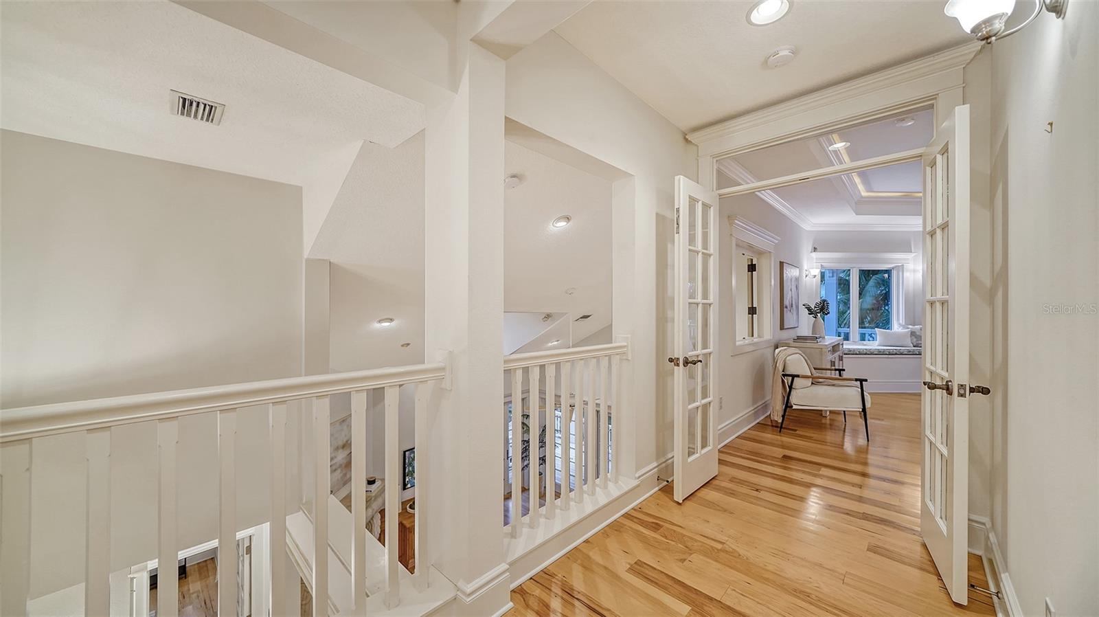 VACATED GULF AVE - Residential