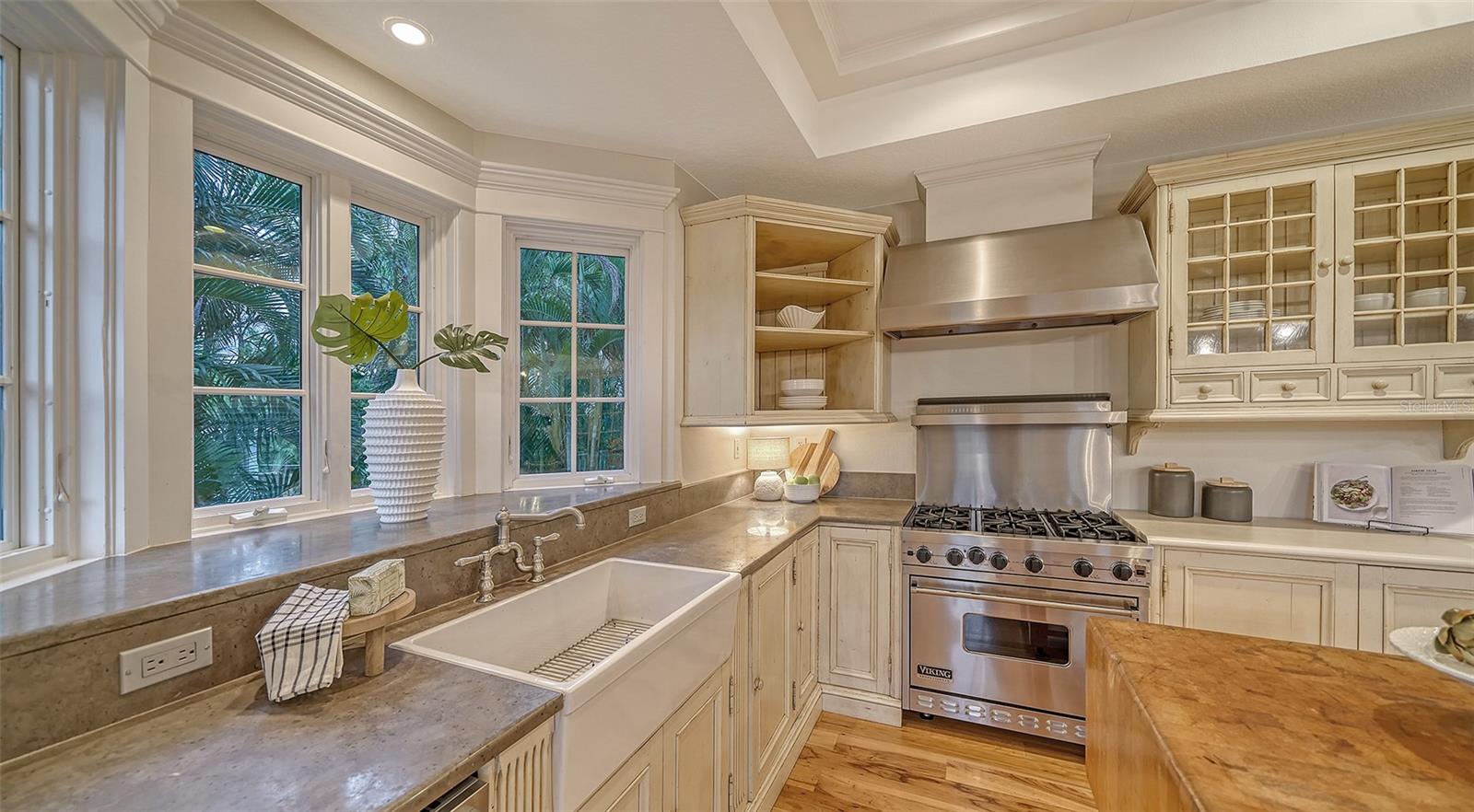 VACATED GULF AVE - Residential