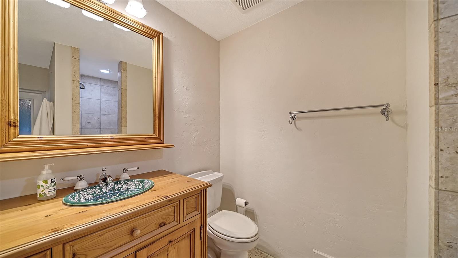 VACATED GULF AVE - Residential