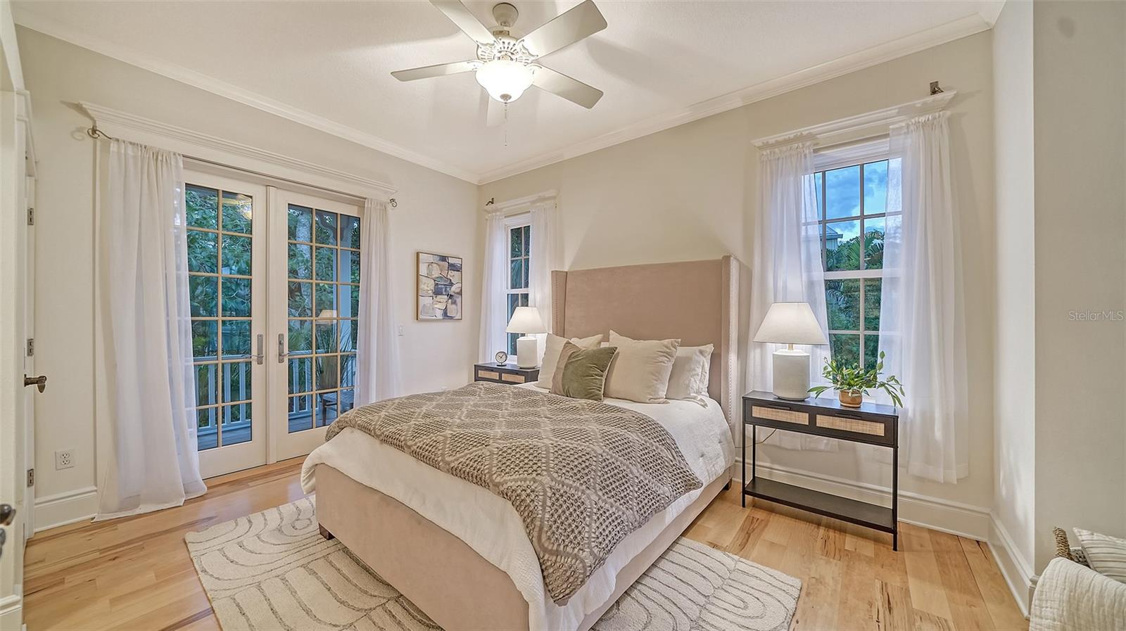 VACATED GULF AVE - Residential