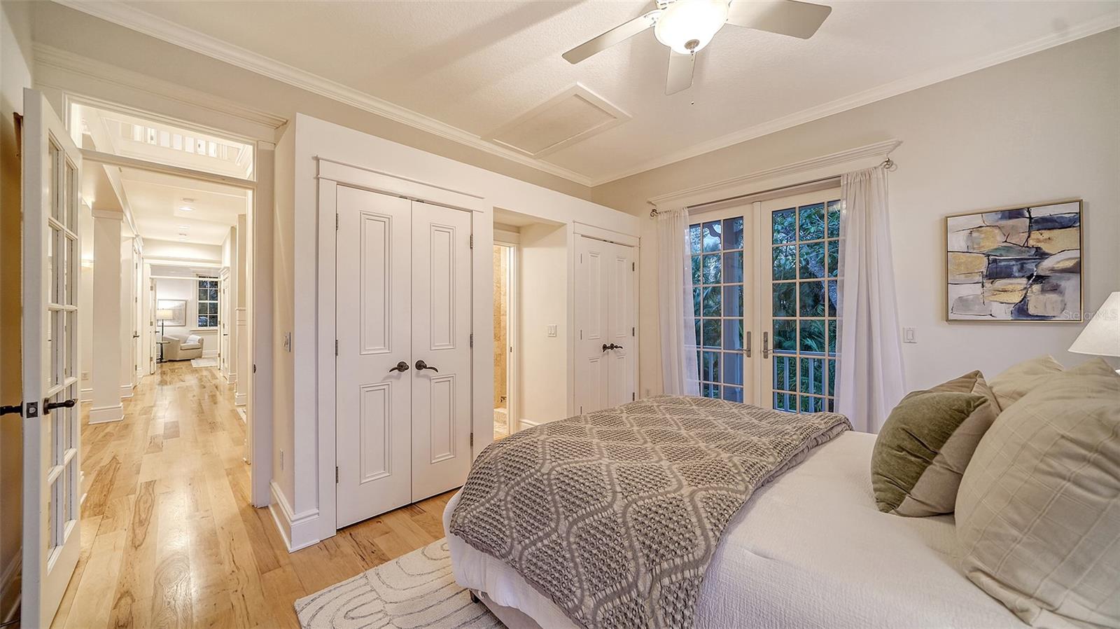 VACATED GULF AVE - Residential