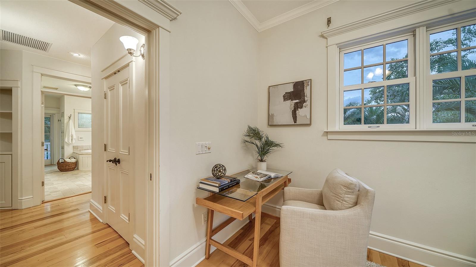 VACATED GULF AVE - Residential