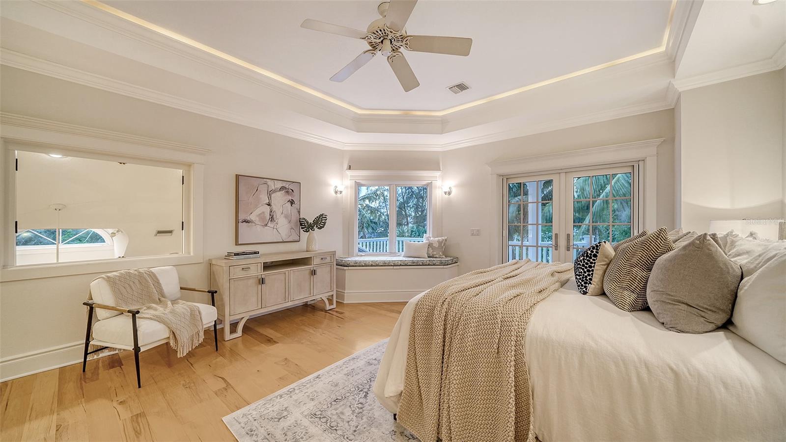 VACATED GULF AVE - Residential