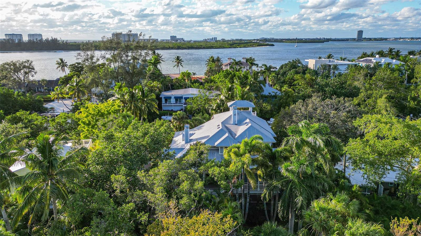 VACATED GULF AVE - Residential