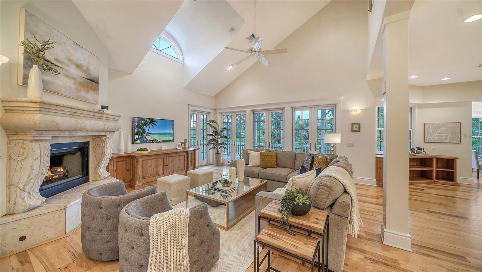 VACATED GULF AVE - Residential