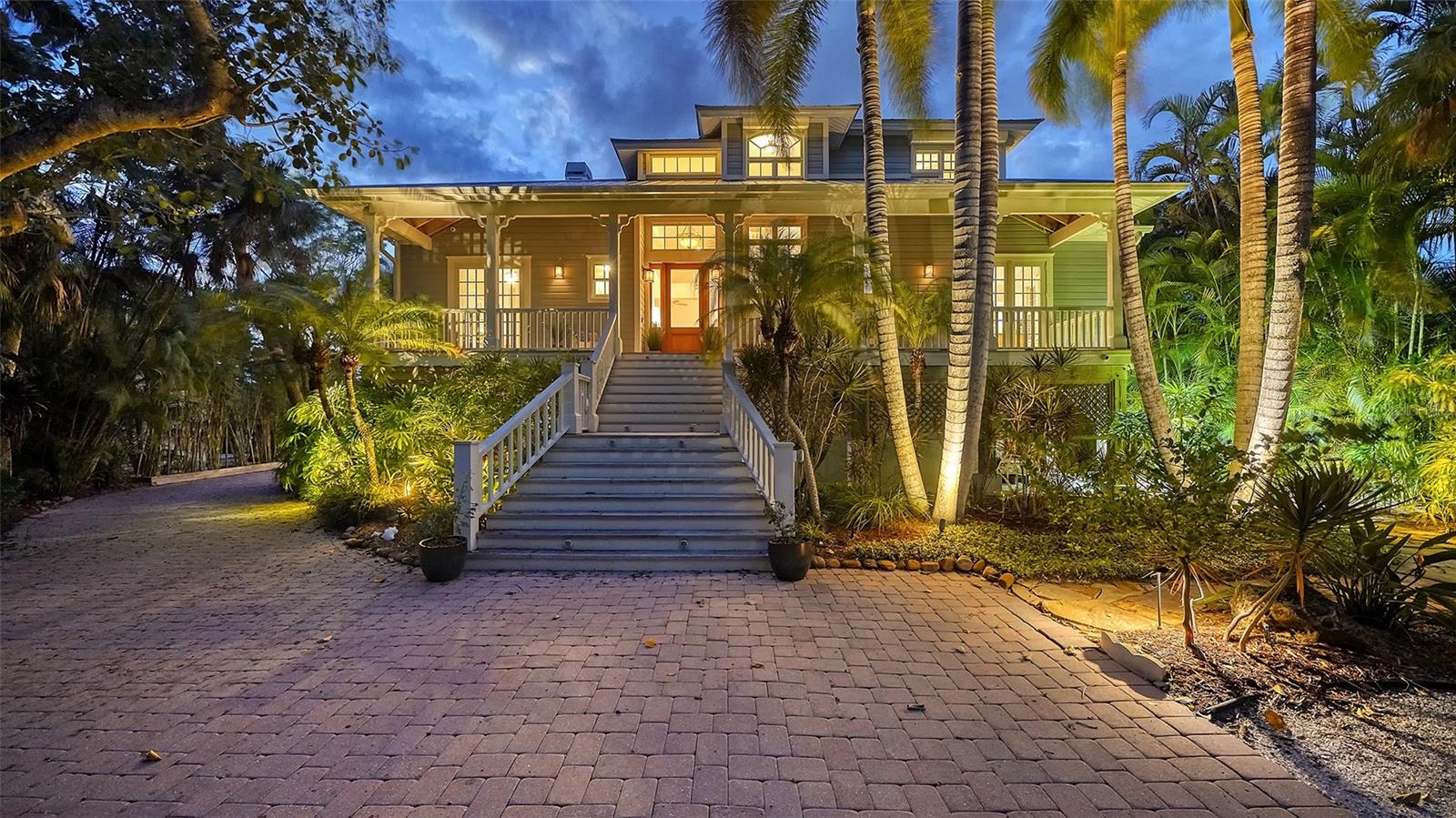 VACATED GULF AVE - Residential