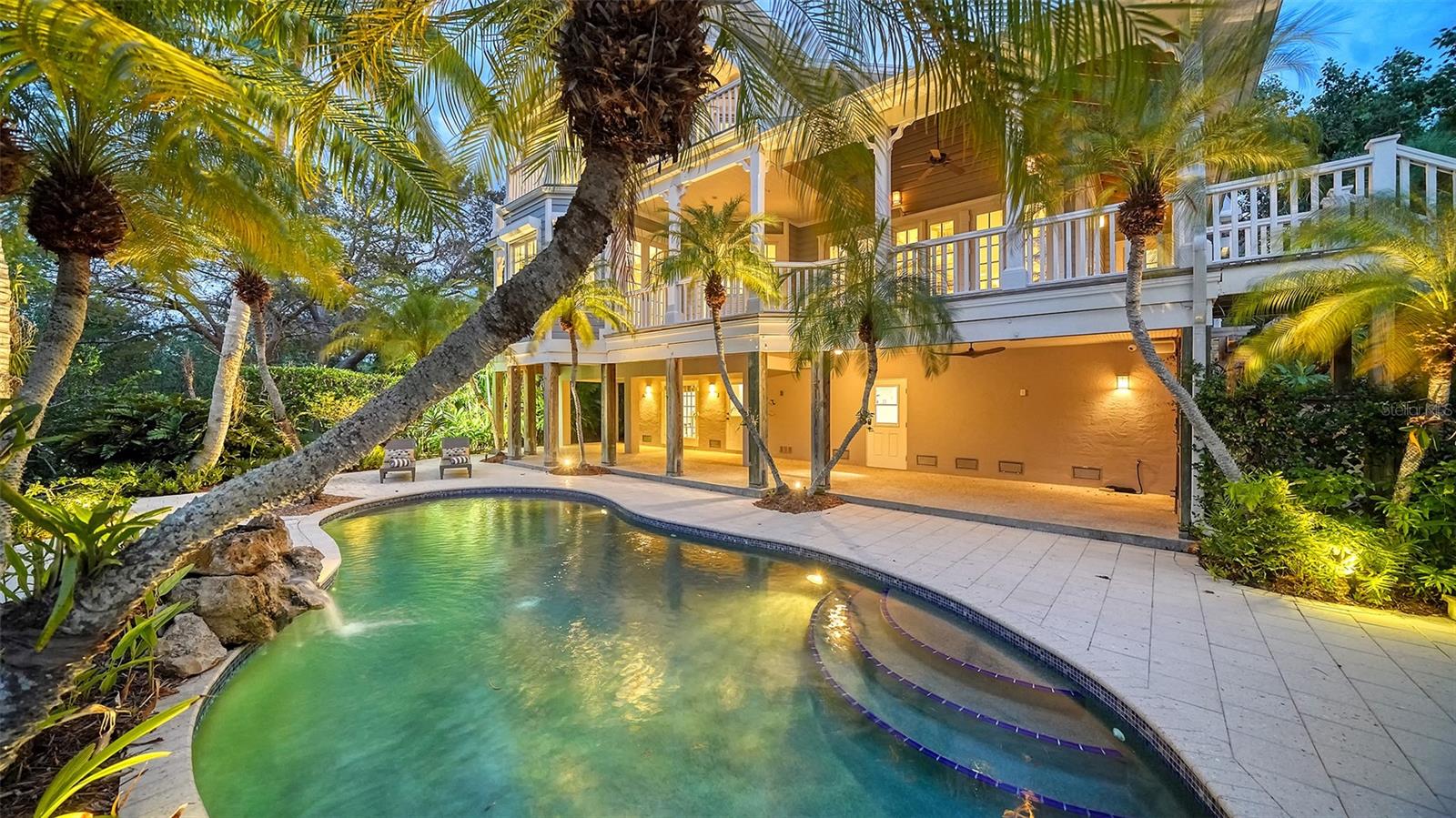 VACATED GULF AVE - Residential