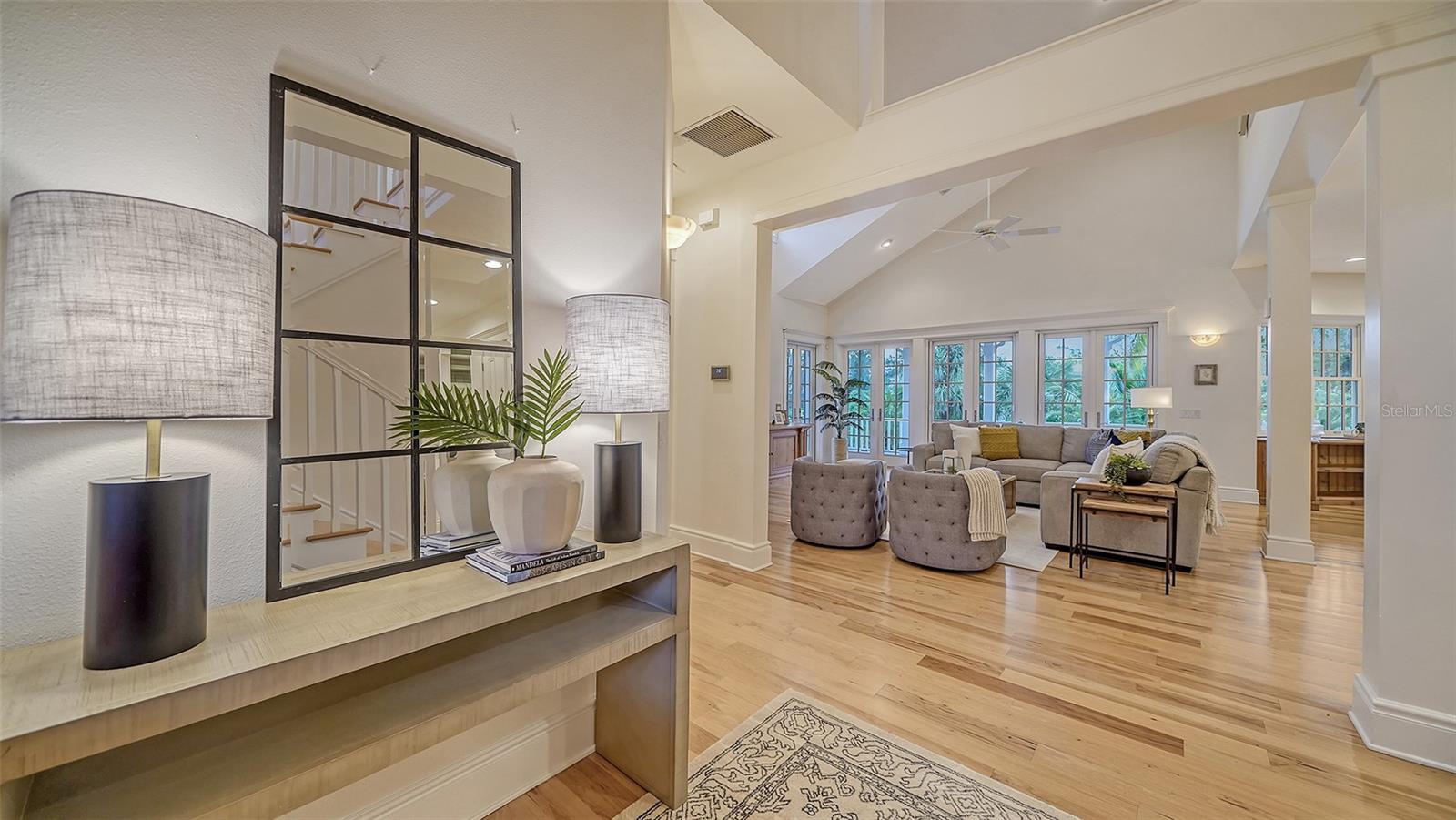 VACATED GULF AVE - Residential