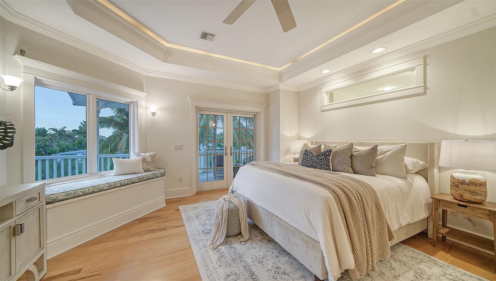 VACATED GULF AVE - Residential