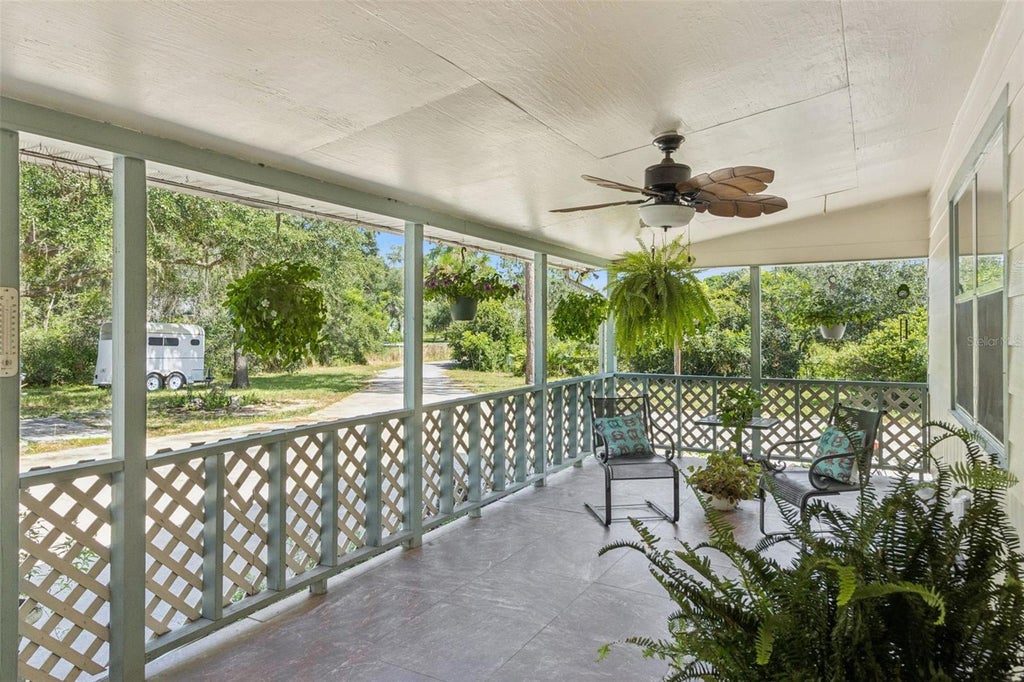 Photo of 8681 Deer Run Drive, Lake Wales, FL 33898 (MLS # G5115066)