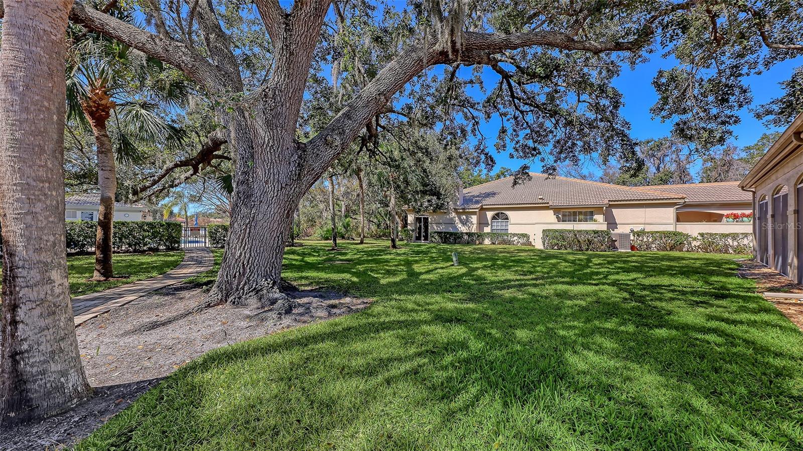 HADFIELD GREENE - Residential