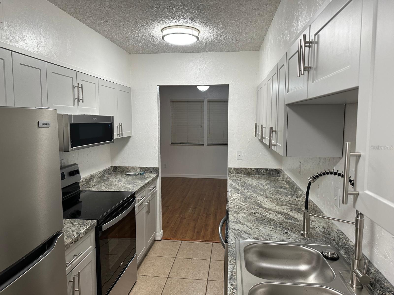 6519 W NEWBERRY ROAD 911