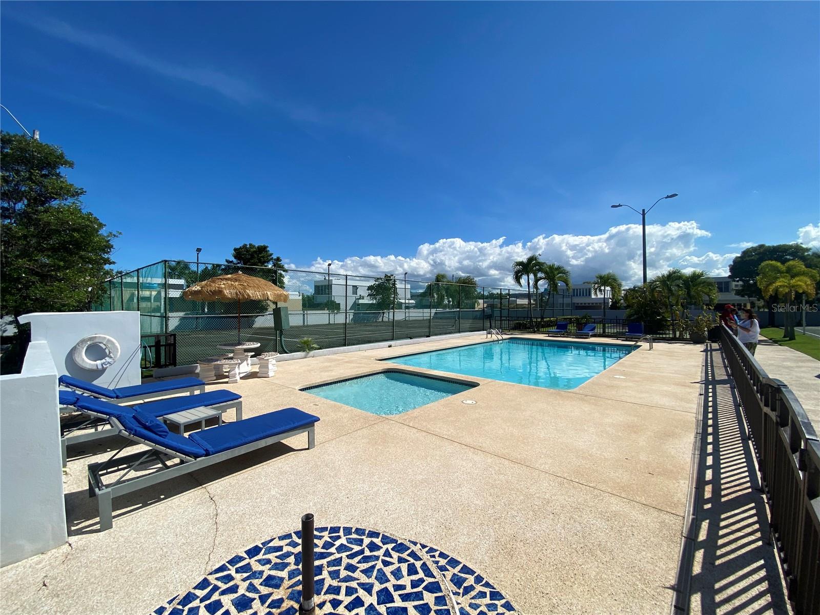 PASEO REAL - Residential
