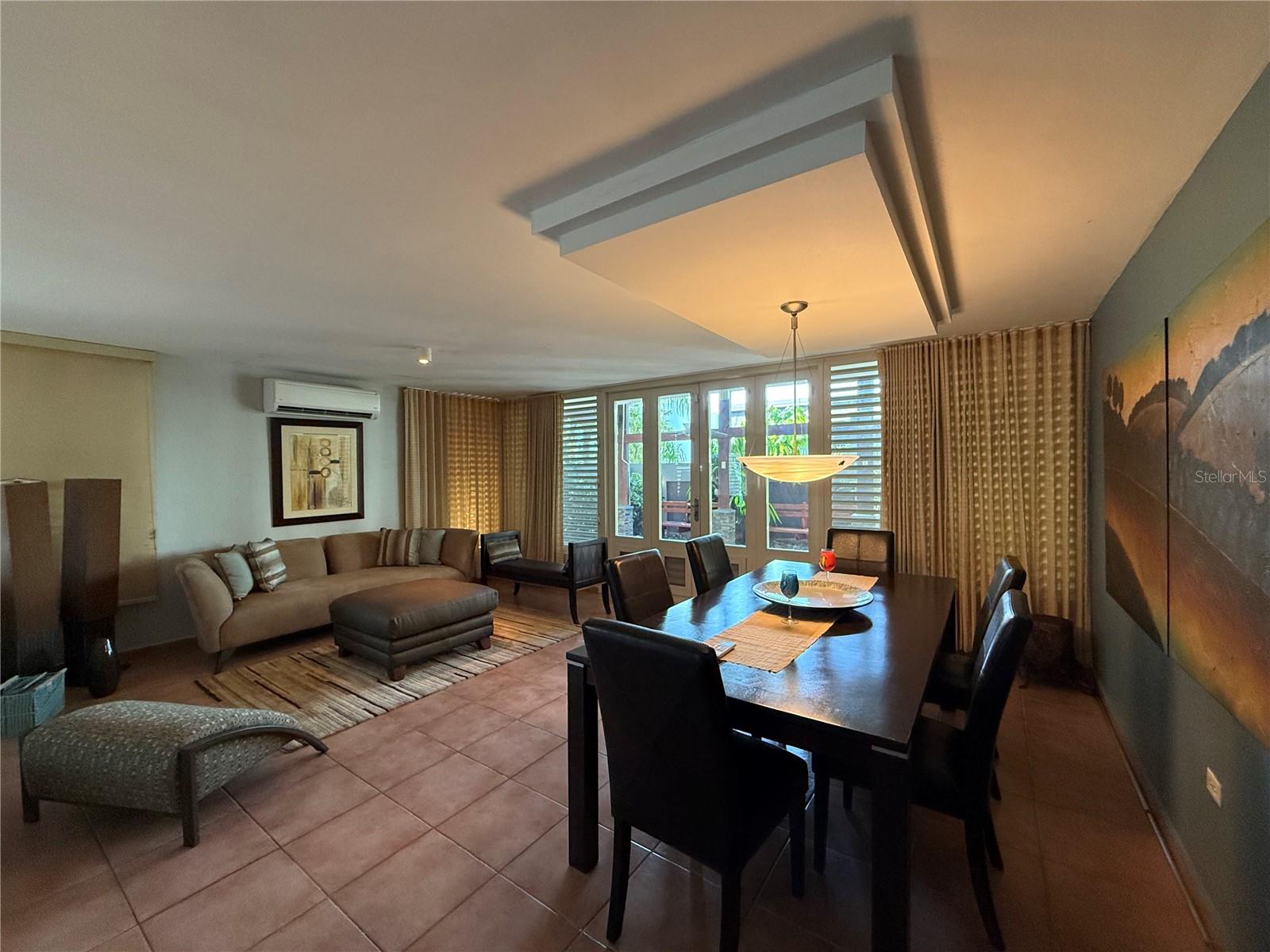 PASEO REAL - Residential