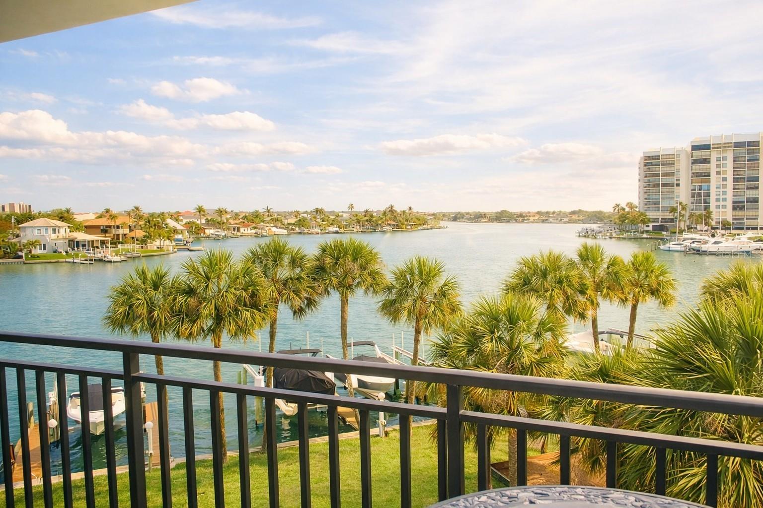 BLIND PASS LAGOONS CONDO - Residential