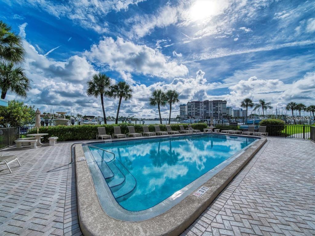 BLIND PASS LAGOONS CONDO - Residential