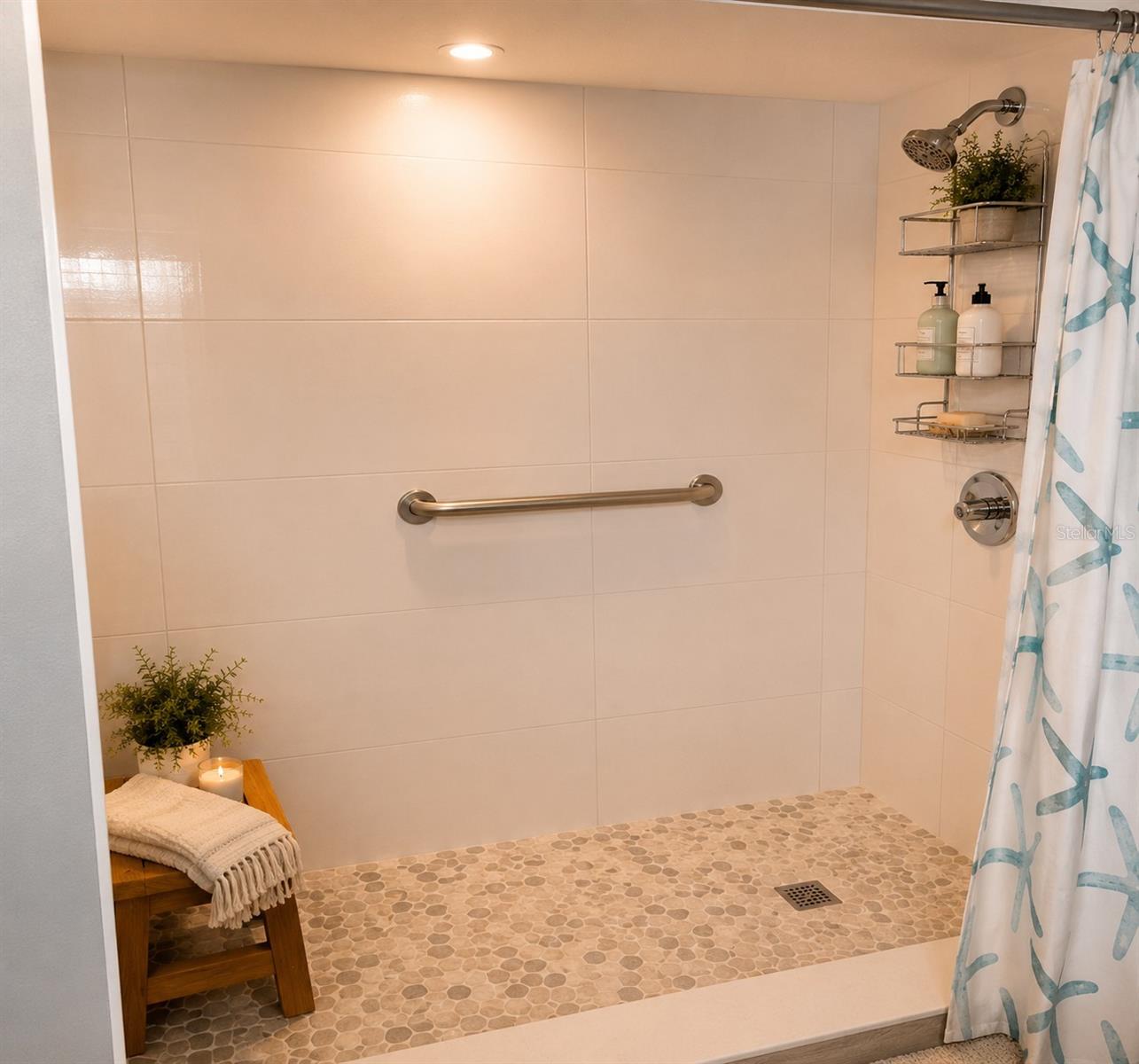 BLIND PASS LAGOONS CONDO - Residential