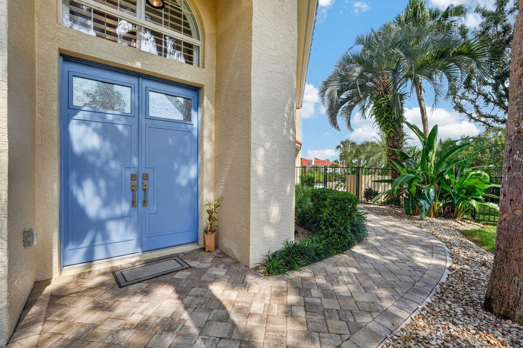 Photo of 15 Madeira Court, Palm Coast, FL 32137 (MLS # FC321043)