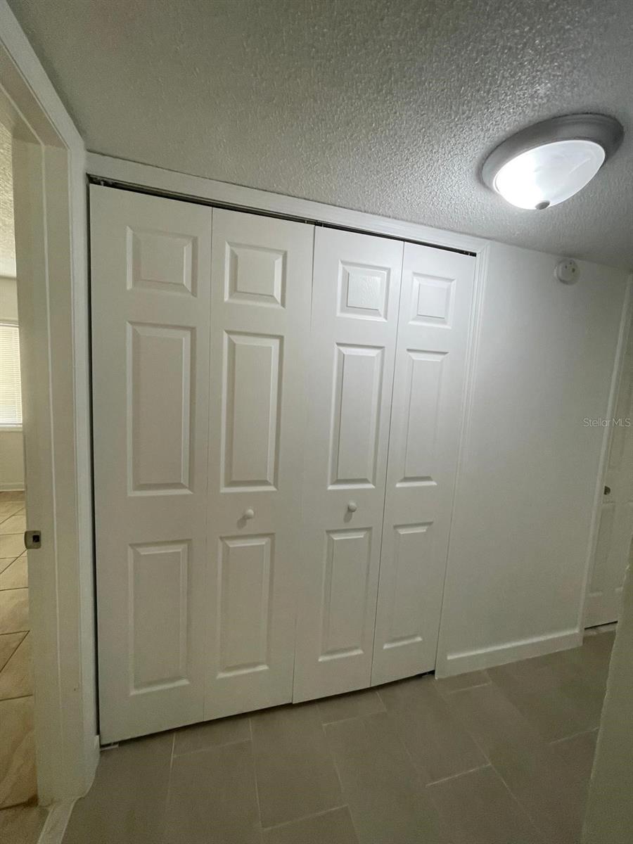 METRO/MICHIGAN PARK CONDO - Residential Lease