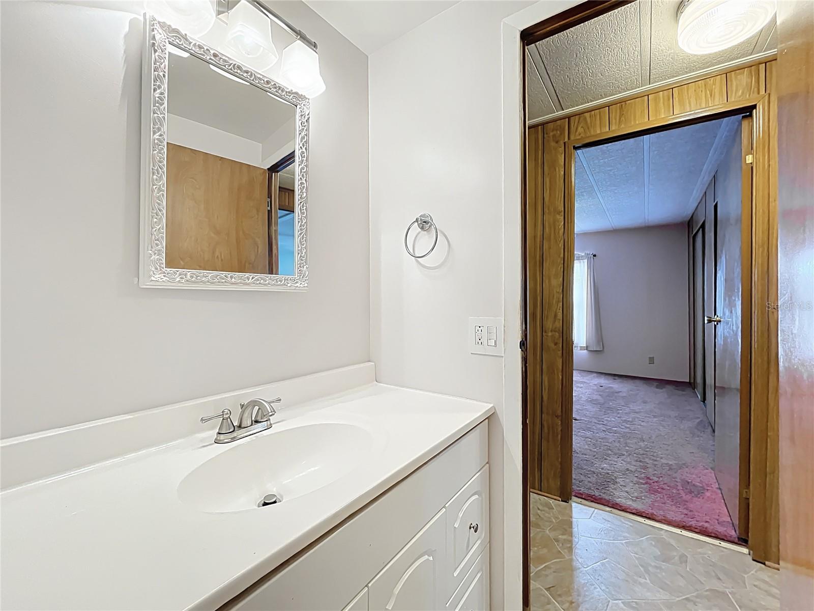 LAKE FRANCES ESTATE - Residential