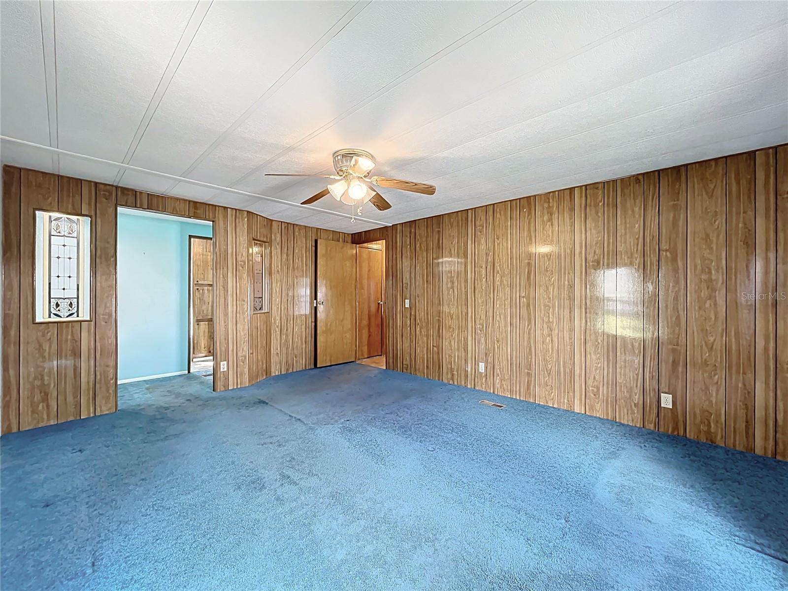 LAKE FRANCES ESTATE - Residential