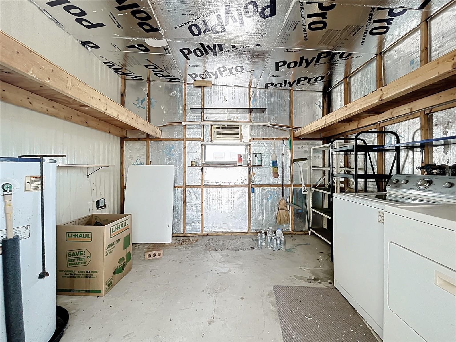 LAKE FRANCES ESTATE - Residential