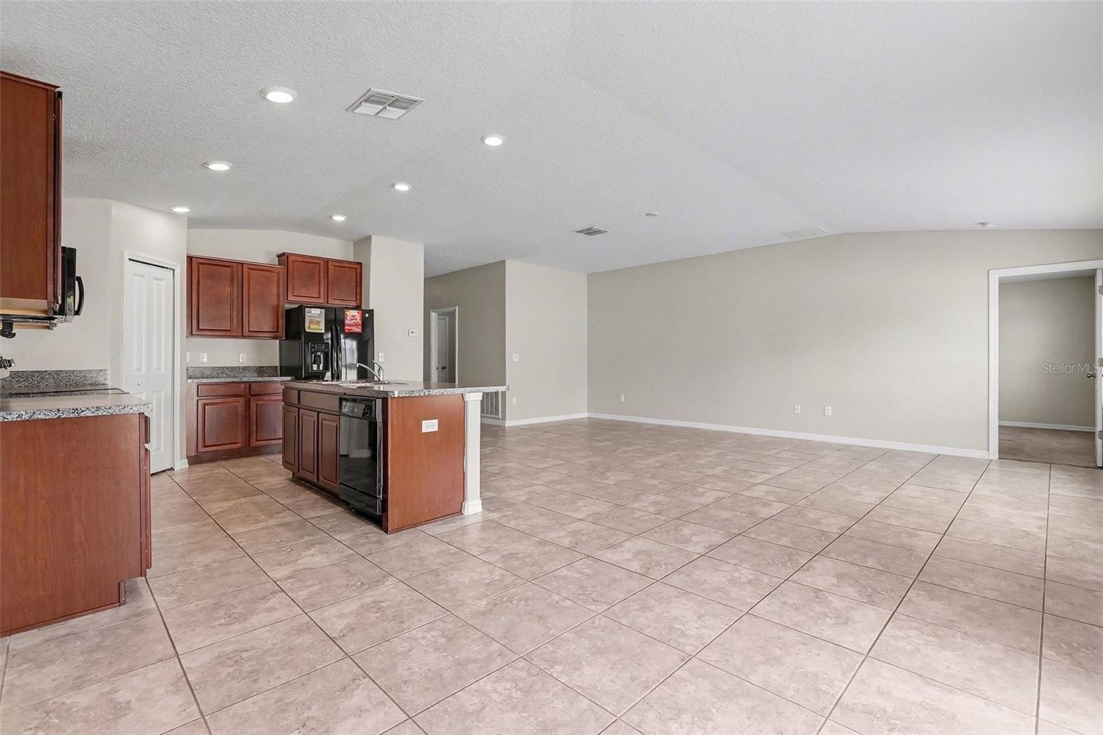 RIVERBEND WEST PH 1 - Residential