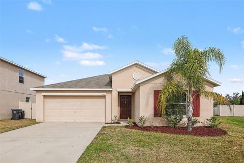 Photo of 327 Cascade Bend Drive, Ruskin, FL 33570 (MLS # O6373627)