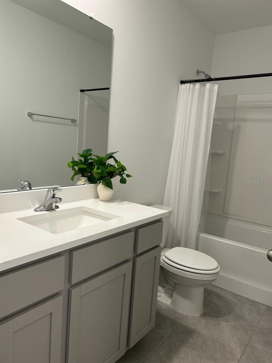 MANGROVE MANOR PH 2 & 3 - Residential Lease