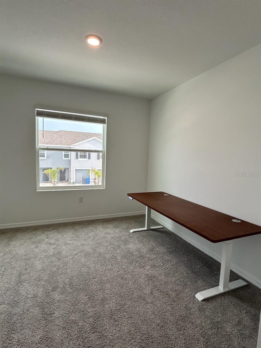 MANGROVE MANOR PH 2 & 3 - Residential Lease