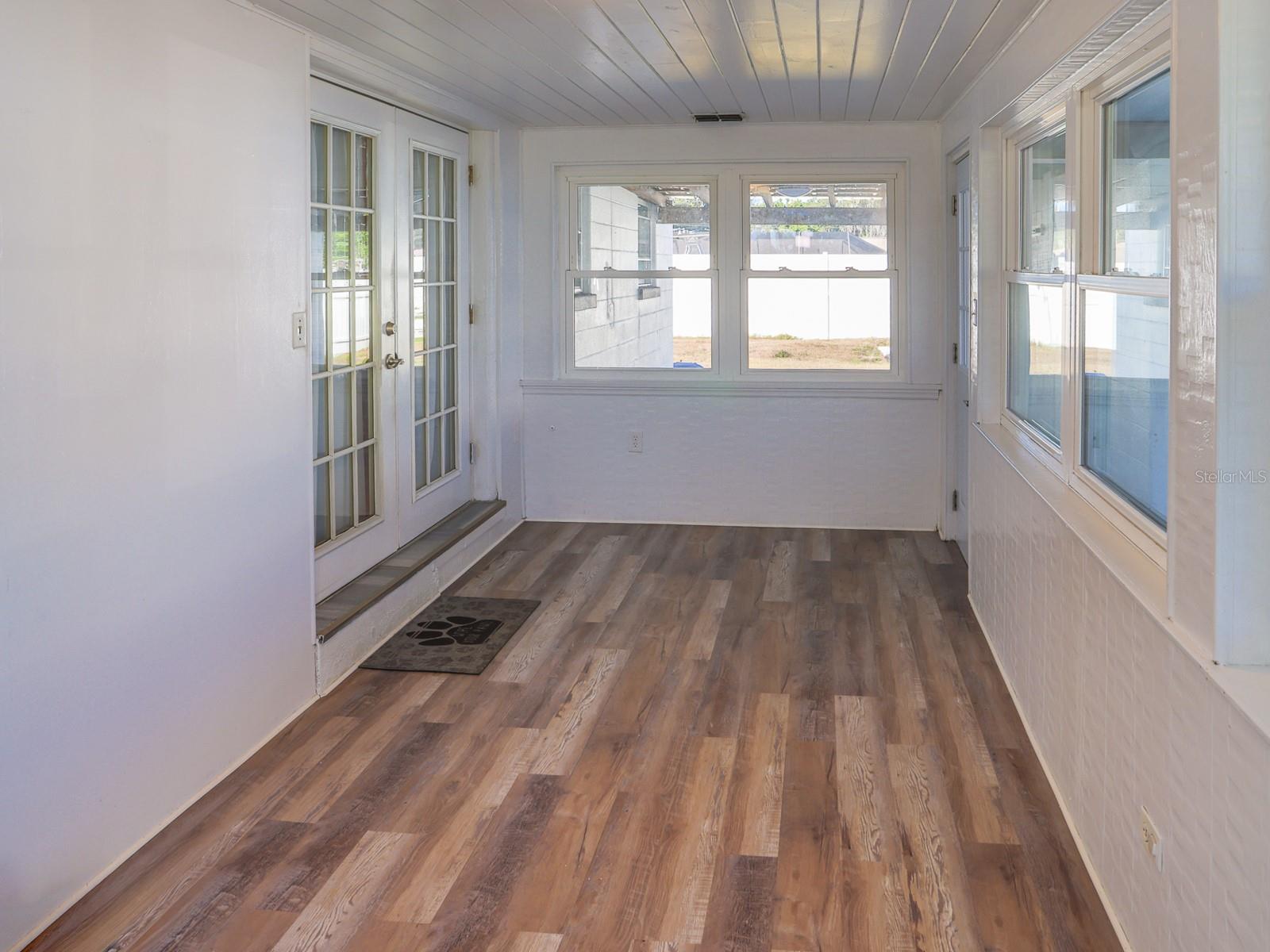 COUNTRY CLUB ADD - Residential