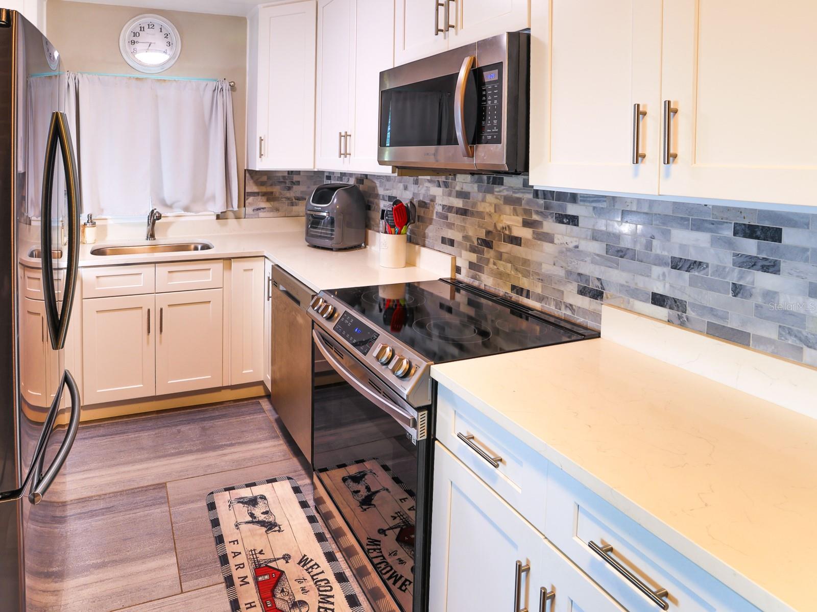 COUNTRY CLUB ADD - Residential