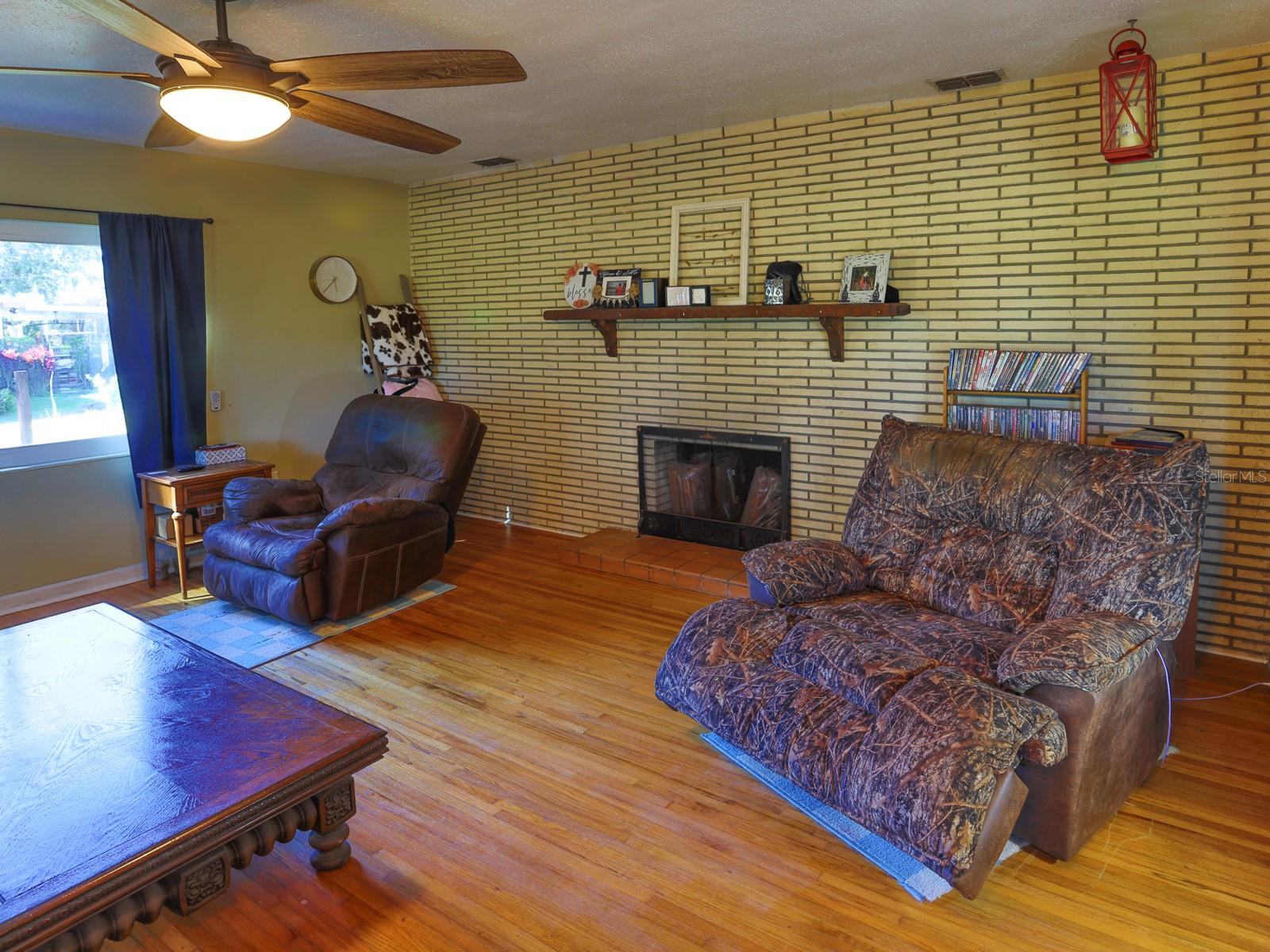 COUNTRY CLUB ADD - Residential